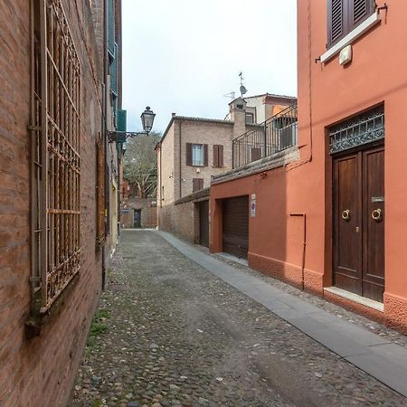 Ferrara Casa Dell'Archivolto Con Garage 아파트 외부 사진